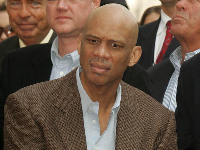 英格兰队稳健出线