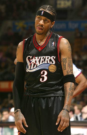 心系老东家，小罗社媒晒照祝贺弗拉门戈巴甲夺冠