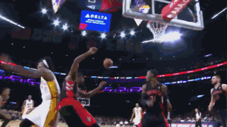 值得敬佩，凯拉特十名球迷远征近5000公里，在丹麦为球队助威