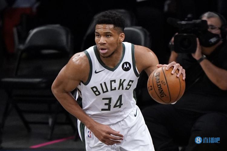 11助攻0失误！詹姆斯本赛季第二次助攻上双且失误不超1次